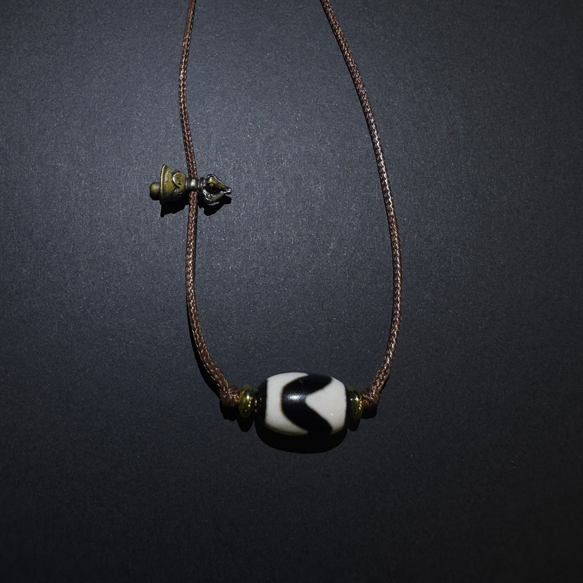 Kincgi｜Dzi necklace string strap with Tiger tooth Dzi