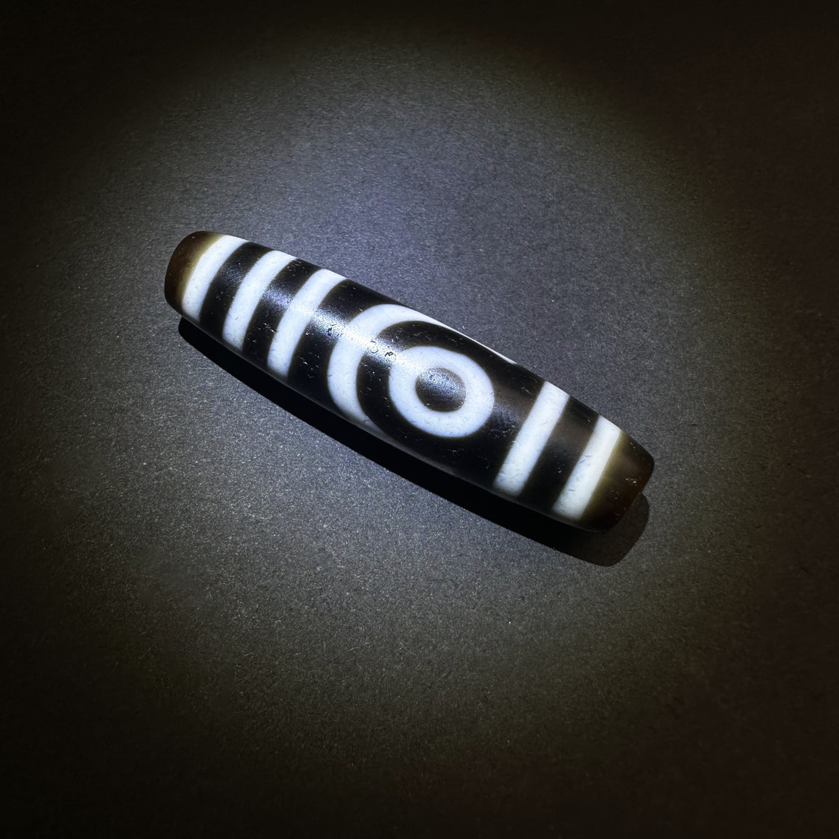 Kincgi｜Two-Eyed Dzi Bead