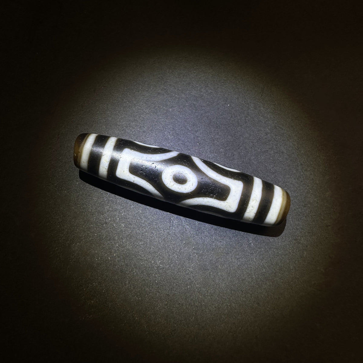 Kincgi｜Six-Eyed Dzi Bead